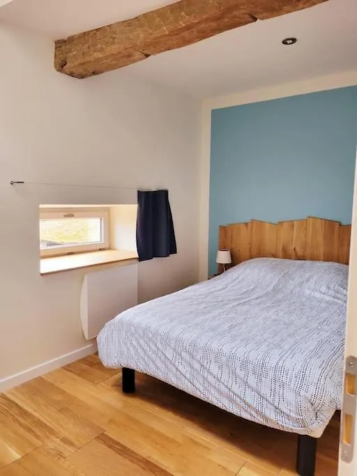 Charmante Maison Totalement Renovee Saint-Geron 0*,