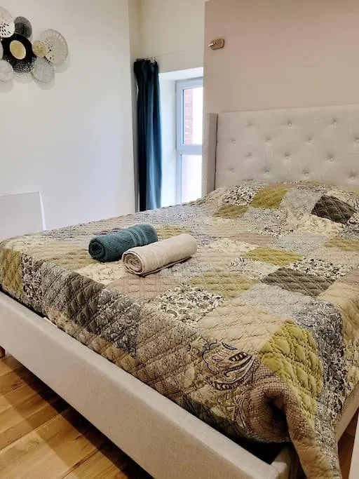 Holiday home Charmante Maison Totalement Renovee Saint-Geron